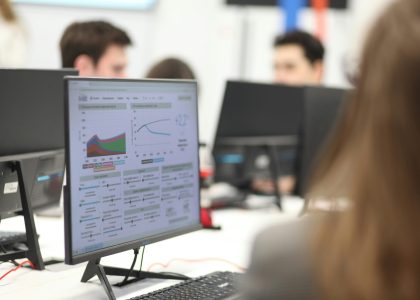 Research & Financial analysis